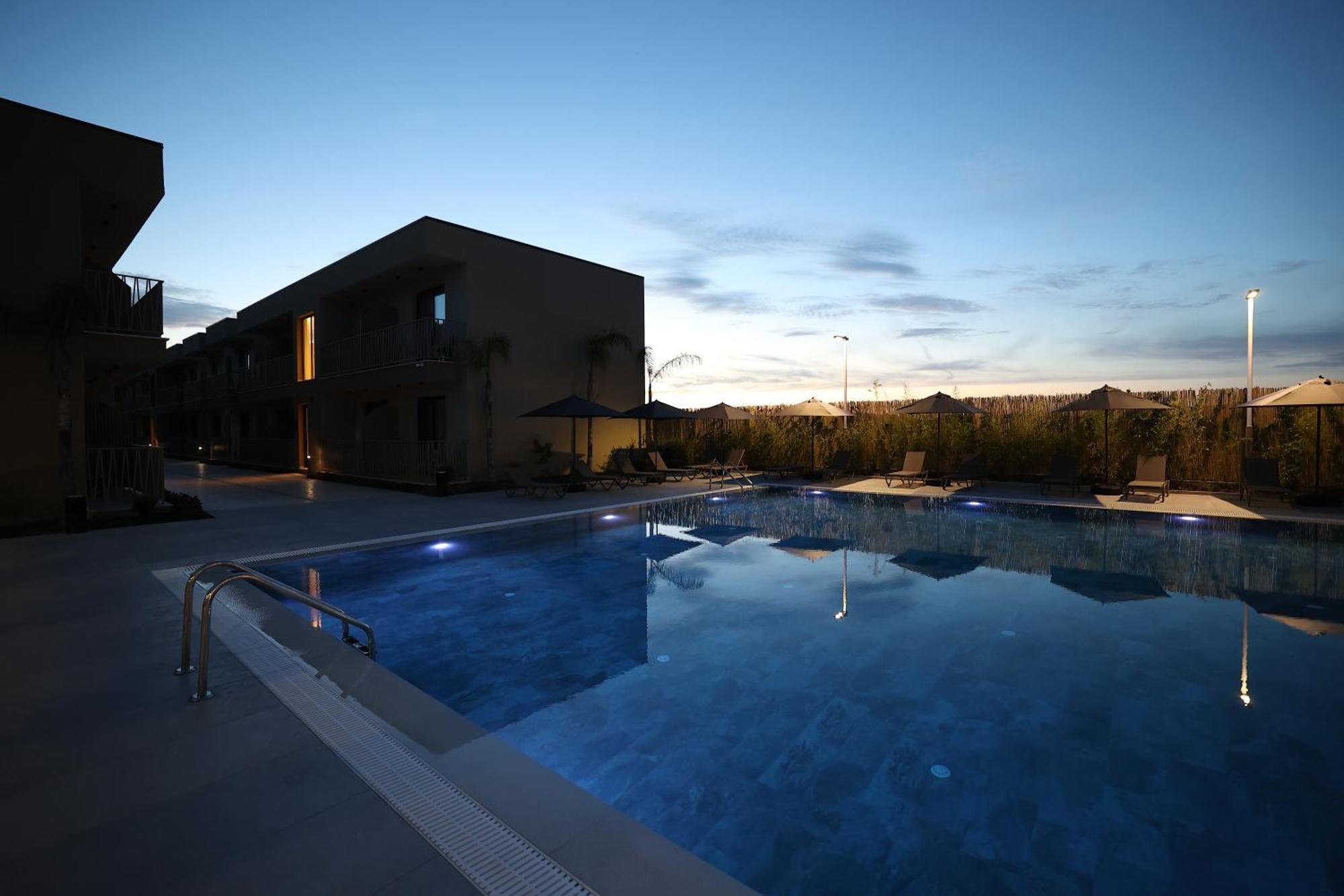 Amber Village Spille Εξωτερικό φωτογραφία