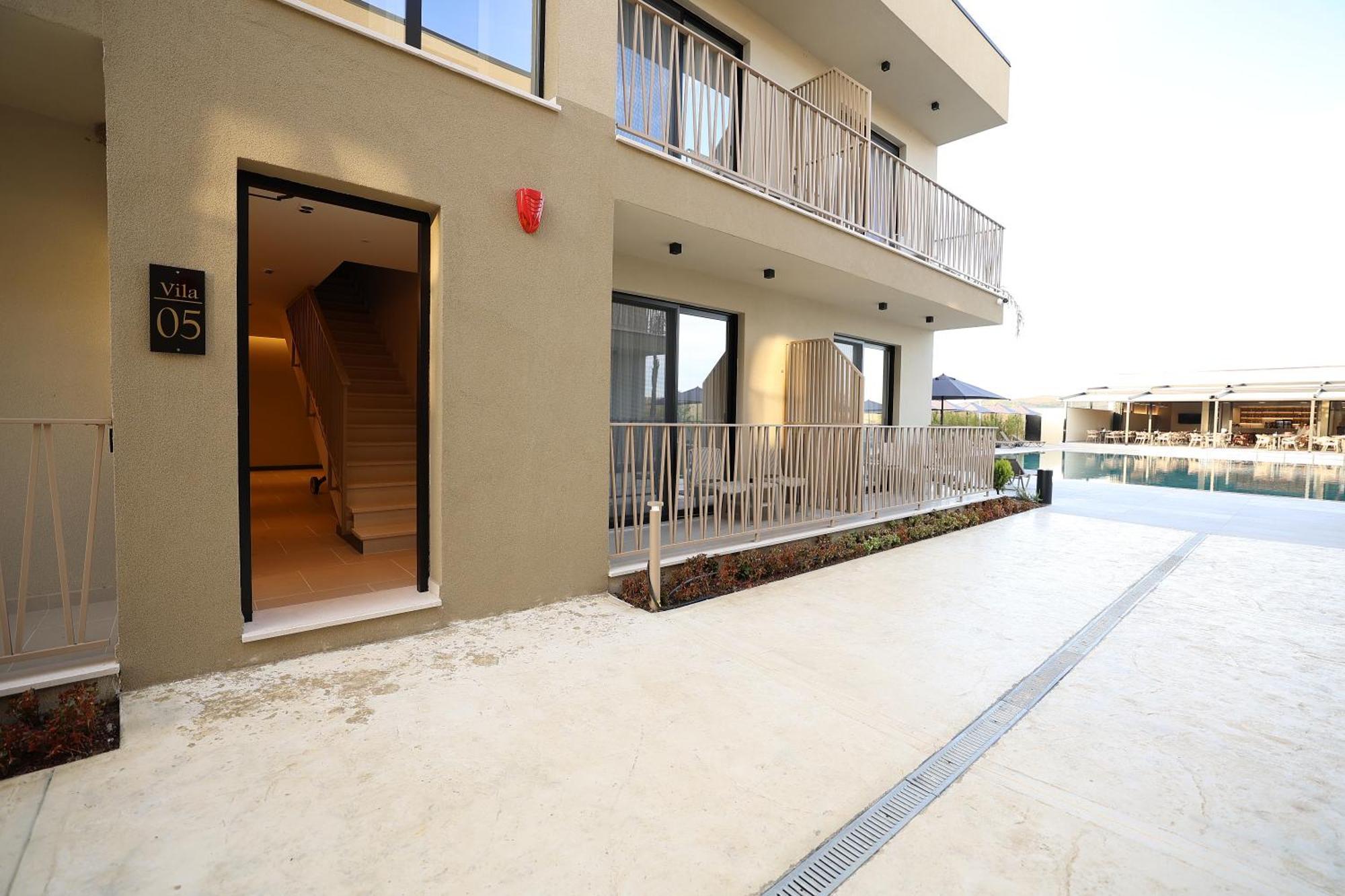 Amber Village Spille Εξωτερικό φωτογραφία