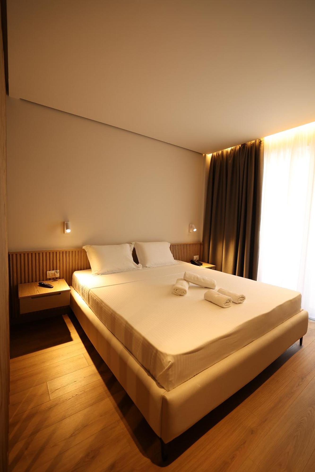 Amber Village Spille Εξωτερικό φωτογραφία